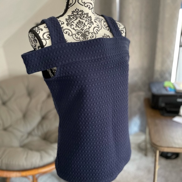 Michael Kors Navy top size medium - Picture 2 of 5